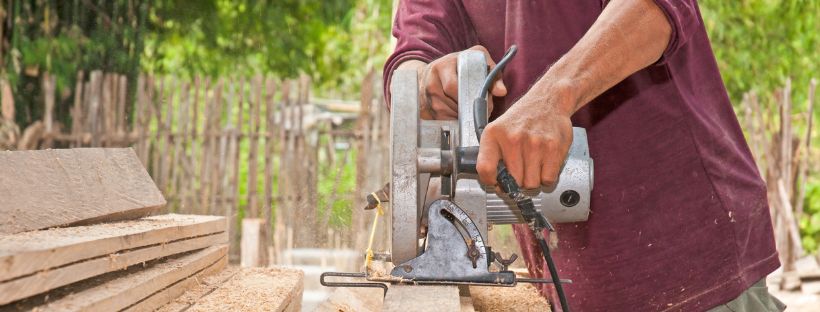 NIVEAU LASER MAKITA] - CIMAC - Quincaillerie Nouméa